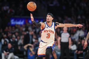 哈特季后赛单场出战不足30分钟却拿至少15板6助4断 NBA历史第一人配图