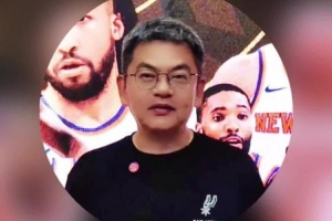 苏群：文班下一场得调整&少持球 让哈珀多打 把常规战变为太空战配图