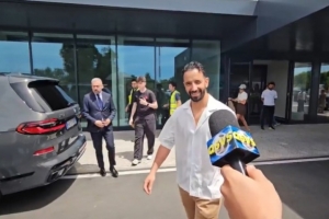 意媒：米兰新赛季训练推迟一天开始，阿莫林将在周一带队公开训练配图